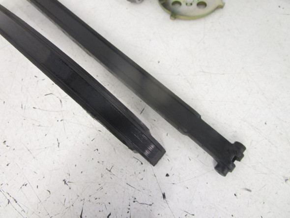 04 Yamaha R6 Cam Chain Tensioner Guide 5SL-12210-11-00 2003-2005