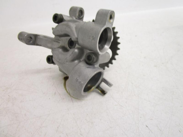 04 Yamaha R6 Oil Pump 5MT-13300-00-00 2003-2005