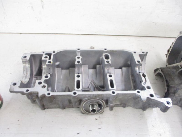 09 Yamaha RS Vector LTX Snowmobile Cases Upper Lower Cylinder 8ES-15109-08-00