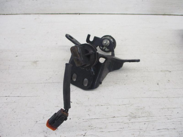 1999 Harley Davidson Sportster XL 1200 Custom Center Engine Horn Mount 16278-95B