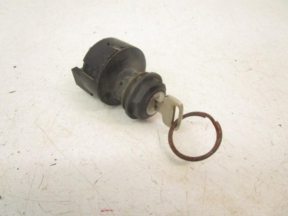 04 Polaris Magnum 330 2x4 Ignition Key Switch 4081556 2004-2006