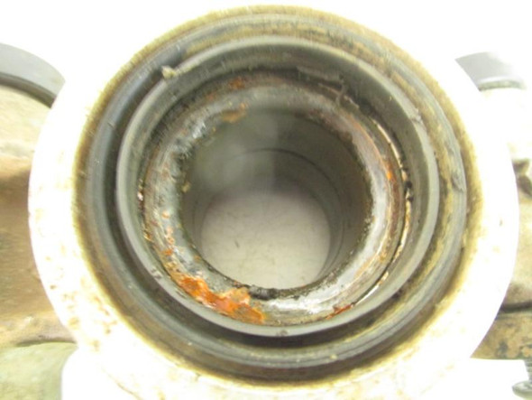 06 Suzuki LTA 700X King Quad Rear Hub Knuckle #1 61600-31810 2005-2007