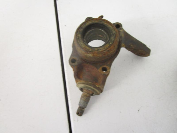 98 Honda TRX 450 FM Foreman Left Steering Knuckle 51250-HN0-A00 1998-2001