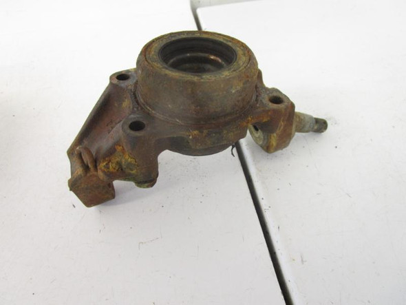 98 Honda TRX 450 FM Foreman Left Steering Knuckle 51250-HN0-A00 1998-2001