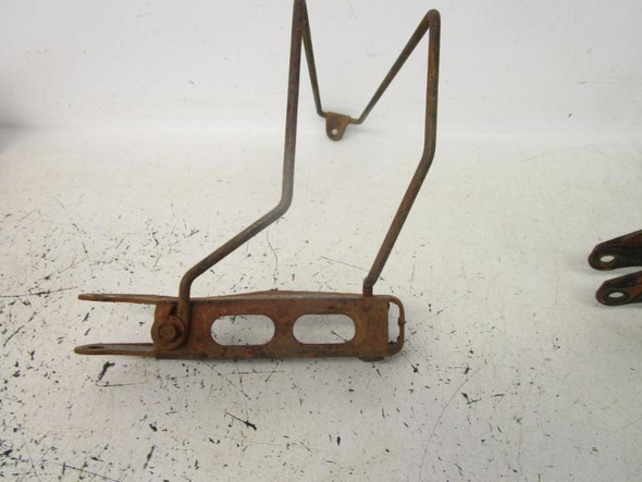 98 Honda TRX 450 FM Foreman Foot Pegs Stays 80124-HN0-A00 1998-2004