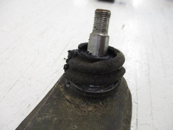 2020 John Deere Gator XUV 590M 590 M EPS Right Front Upper A Arm Control