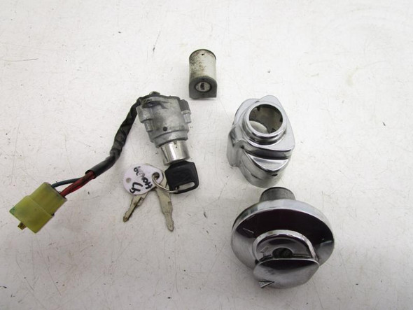 97 Honda VLX 600 Shadow Ignition Key Switch Gas Cap Lock Set 35010-MZ8-C40 1997