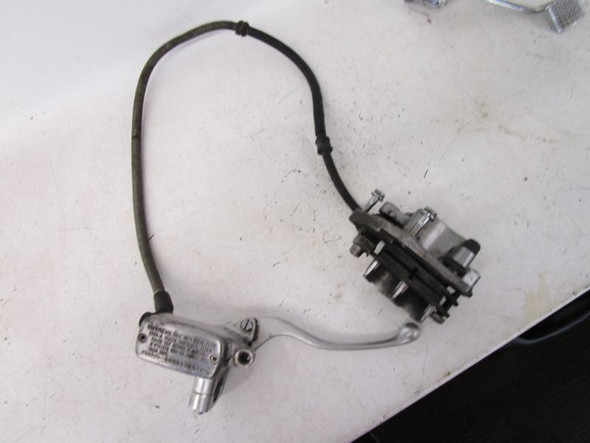 97 Honda VLX 600 Shadow Front Brake Master Cylinder Caliper 45150-MZ8-305 1995-2003