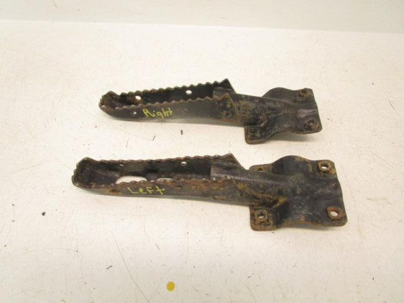 93 Honda TRX 300 FW Footpegs Bar Step Left Right 50610-HC5-970 1993-2000