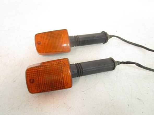 1991 Suzuki GS 500 E Rear Turn Signal Left Right 35601-17C41 1988-2000