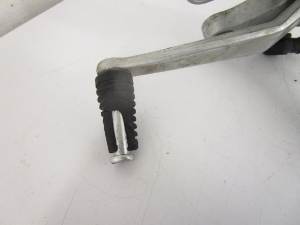 02 Suzuki GSXR 600 Left Rearset Shifter Peg 43521-35F00 2000-2003