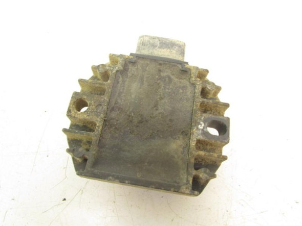 03 Yamaha YFM 400 Kodiak 2x4 Voltage Regulator 5GT-81960-00-00 2000-2008