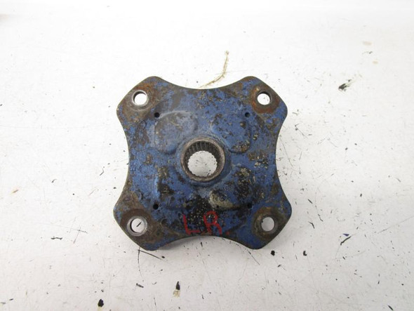 99 Yamaha YFS 200 Blaster Left Rear Wheel Hub 2XJ-25383-00-00 1986-2006