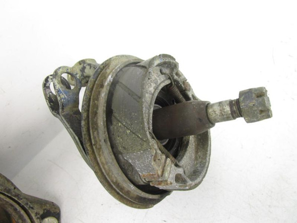 99 Yamaha YFS 200 Blaster Front Left Brake Wheel Hub 2XJ-25111-00-00 1990-2002