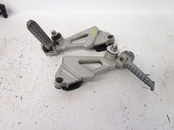 96 Kawasaki ZX11 D 1100 Ninja Passenger Pegs Left Right 35011-1640-VZ 1993-1998