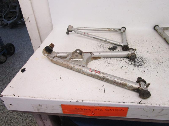 01 Yamaha YFM 660 Raptor Left Upper Lower A Arms 5LP-23570-00-00 2001-2003