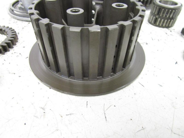 02 Suzuki GSXR 600 Inner Outer Clutch Basket 21200-39820 2001-2005