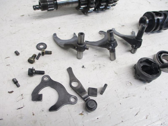 01 Yamaha YZ 250 2 Stroke Transmission Gear Shaft 5BE-17411-00-00 1999-2025