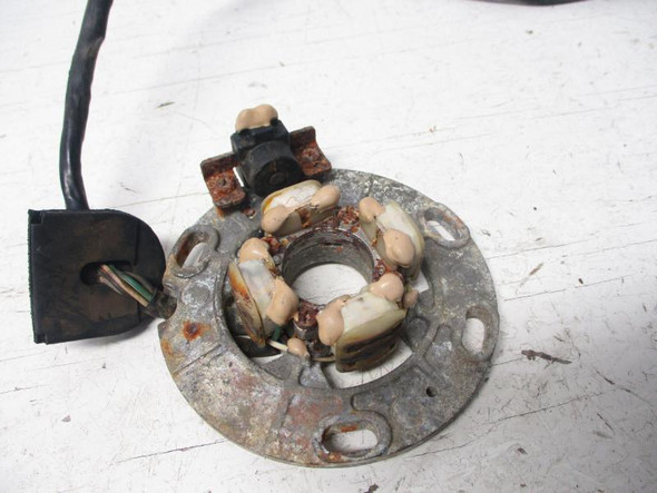 01 Yamaha YZ 250 2 Stroke Stator Ignition 5CU-85560-10-00 1999-2005