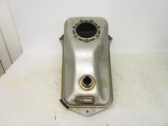 04 Honda FSC 600 D Silverwing Gas Fuel Tank 17510-MCT-000 2002-2008
