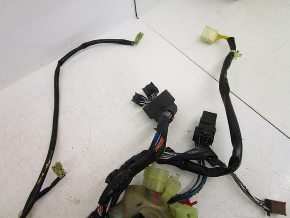 04 Honda FSC 600 D Silverwing Wire Wiring Harness 32100-MCT-650 2003-2004