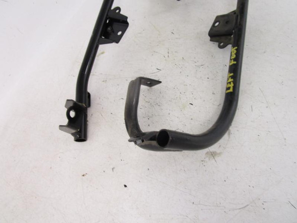 04 Honda FSC 600 D Silverwing Left Right Floor Stay 50610-MCT-020 2002-2013