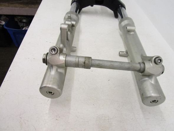 04 Honda FSC 600 D Silverwing Front Forks Left Right 51500-MCT-911ZB 2003-2004