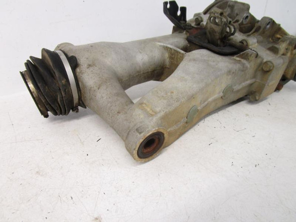 04 Kawasaki KFX 700 V Force Rear Differential Diff Swingarm 33001-1585 2004-2009