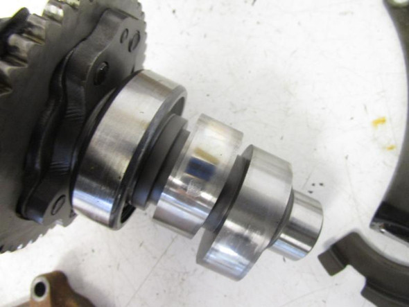 09 Yamaha YFM 700 Grizzly EFI Cylinder Head 16B-11102-00-00 2009-2013