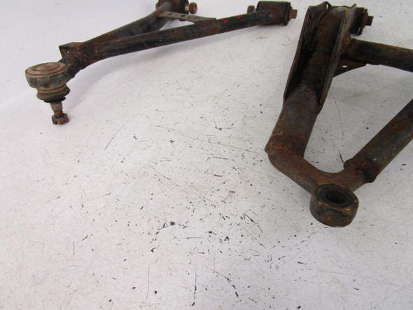 09 Yamaha YFM 700 Grizzly EFI EPS Left Front A Arms 1HP-F3570-11-00 2007-2013