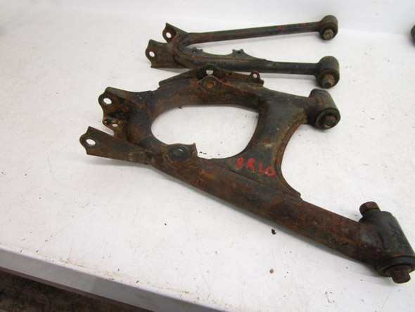09 Yamaha YFM 700 Grizzly EFI EPS Right Rear A Arms 1HP-F217N-01-00 2007-2013