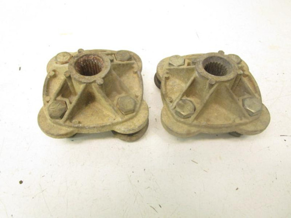 00 Polaris Trail Boss 325 Rear Wheel Hubs 5144192 2000-2002