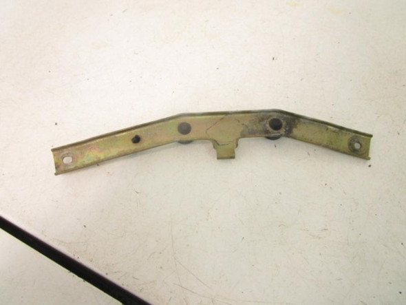 98 Yamaha YFM 600 Grizzly Battery Bracket Stay 4WV-82128-00-00 1998-2001