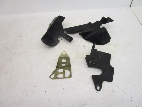 93 Honda ST 1100 Stays Air Duct Guides 19070-MT3-000 1991-2002