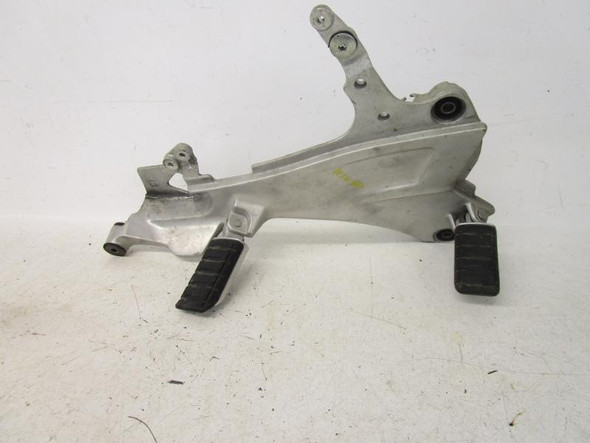 93 Honda ST 1100 Right Peg Mount 50600-MY3-000 1991-1999