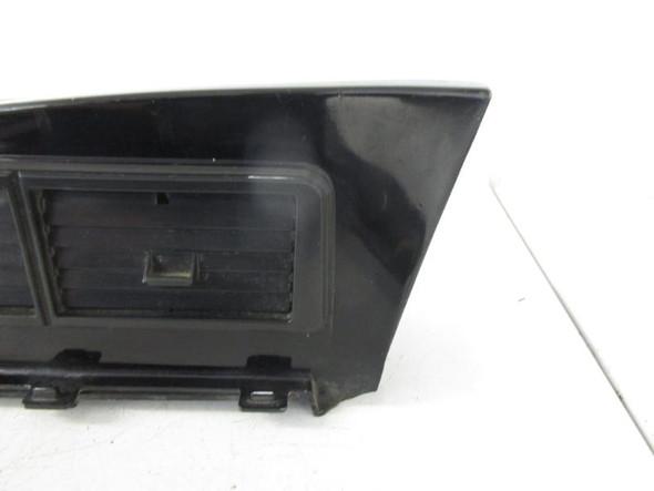 83 84 Yamaha XVZ 1200 Venture Left Lower Cover Vents 26H-2835J-01-7J 1983-1984