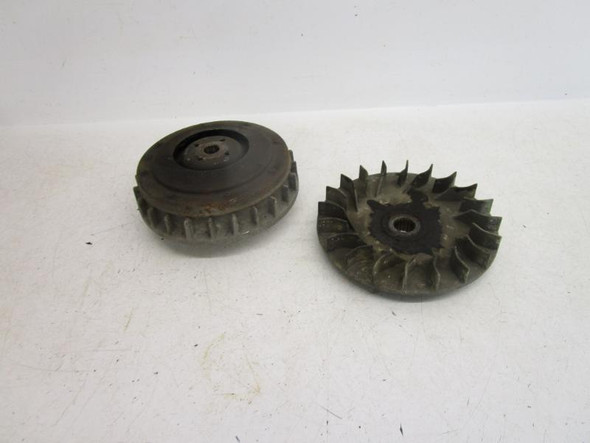 02 Yamaha YFM 660 Grizzly Primary Drive Clutch 5KM-17620-00-00 2002-2008