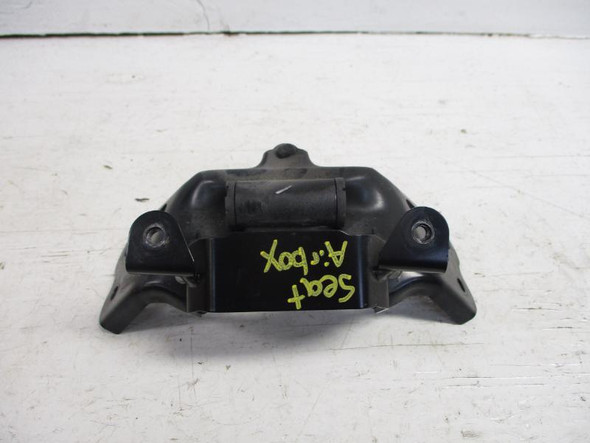19 Honda CB 300R 300 R Gas Tank Seat Airbox Bracket 50295-K0A-E10 2019-2022