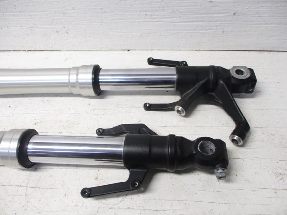 19 Honda CB 300R 300 R Forks Front Suspension End 51400-K0A-A01 2019