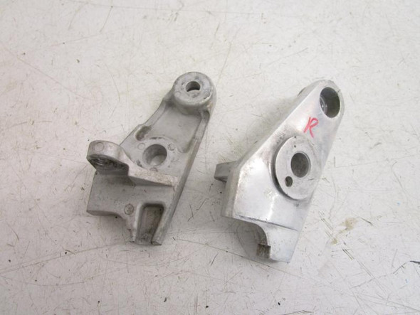 84 Honda VT 700 Shadow Mounts Headlight Stay Left Right 61313-ME9-000 1983-1985