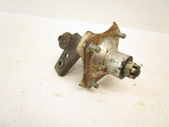 85 Kawasaki Bayou 185 KLF185A Front Right Knuckle Spindle Hub 39186-1052 1985