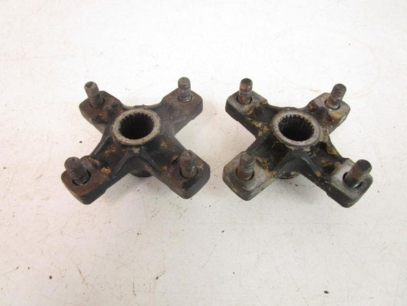 00 Yamaha YFS 200 Blaster Rear Wheel Hubs 2XJ-25383-50-00 1988-2006