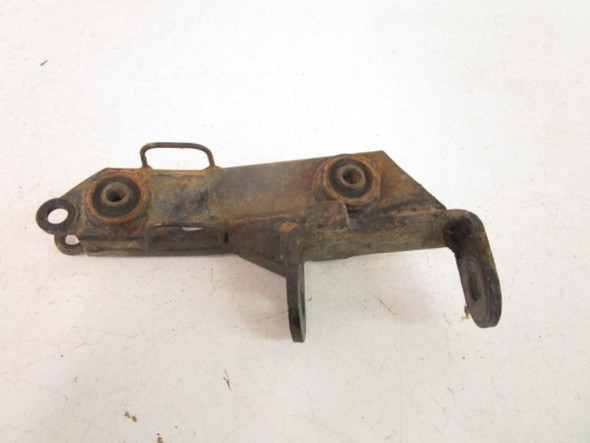 86 Honda TRX 200SX Fourtrax Front Left Knuckle Holder 51320-HB3-770 1986-1988