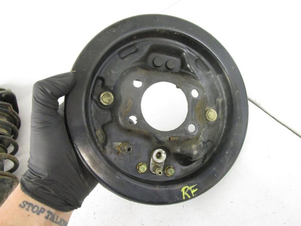 05 Kawasaki Mule 3010 KAF620 Trans Right Front Brake Plate 41035-1517 1993-2007