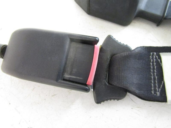 05 Kawasaki Mule 3010 KAF620 Trans Seat Belt Right Front 53061-7504 2005-2007