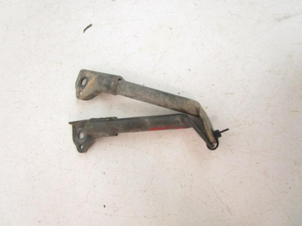87 Yamaha YFM 350 Big Bear Rear Fender Stays Supports 2HR-21613-00-00 1987-1998