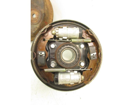 87 Yamaha YFM 350 Big Bear Front Right Drum Brake 2HR-2511E-00-00 1987-1988