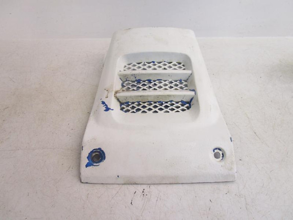 87 Yamaha YFM 350X Warrior Center Cover Hood 1UY-23391-10-00 1987