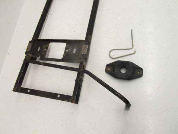 05 John Deere Buck 500 EXT Seat Mount C708000069 2004-2006