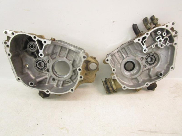 11 Polaris Sportsman 500 HO Left Right Crankcases 3089240 2004-2013